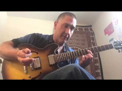 Guitar Lesson: Voice leading drop2 voicings through the cycle of 4ths.