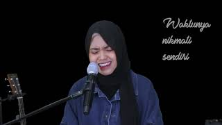 Download lagu Hanin Dhiya - Waktunya Sendiri (Live Version) mp3