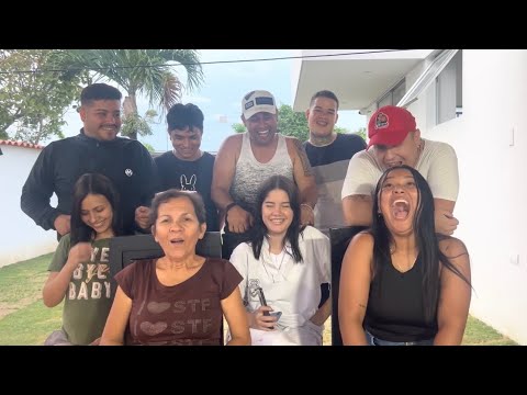 Someone here 😐 we throw ourselves hard 😯