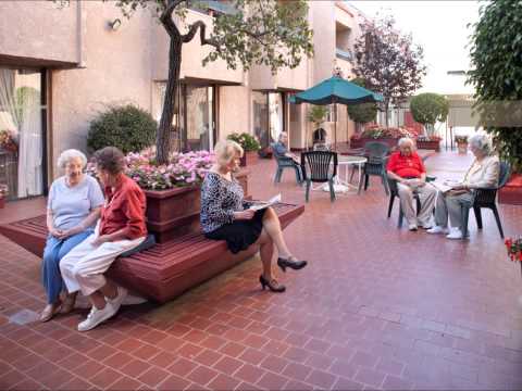 video:Holiday Villa East | Best Retirement Home in Santa Monica | (310) 829-5904