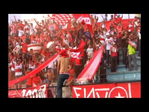 "Hinchas, Pasión sin Límites - Historias de Pasión - La Banda Cementera" Barra: La Banda Cementera &bull; Club: Unión La Calera