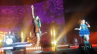 Kids United Mama Africa Accor Hotel Arena 16 12 2017