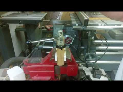 Making an English string loop for a pianos.