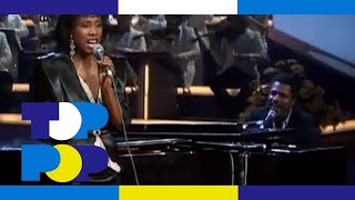 Billy Preston &amp; Syreeta - With You I&#39;m Born Again (live) • Platengala 1982 • TopPop