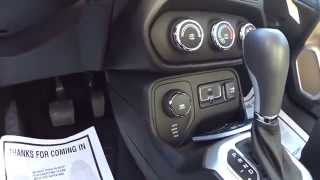 preview picture of video 'Jeep Renegade Walkthrough at Bayside Chrysler Jeep Dodge'