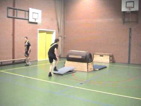 Freerunnen klas 4Ta van Dollard College Pekela