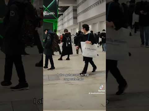 I went to Comiket 99