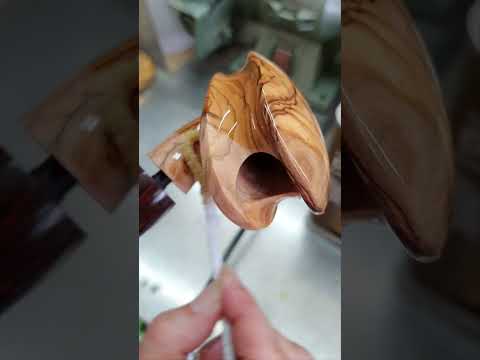 How to oil a pipe.. #handmade #pipemaker #art