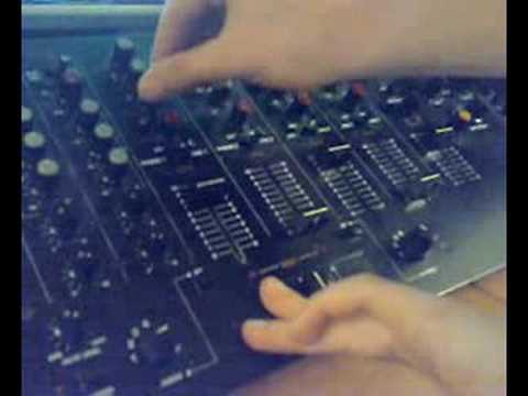 Mix Minimal Music (Marco Carola Remix to Lucio Aquilina)