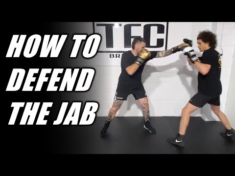 How To Defend The Jab While Retreating | How To Deal With An Aggressive Opponent