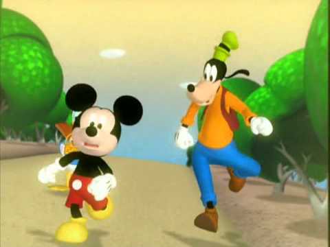 Disney Channel Czech - Promo: Playhouse Christmas (Coming Soon)