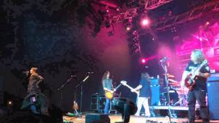 Tesla - Mama&#39;s Fool (live in Italy 2014)