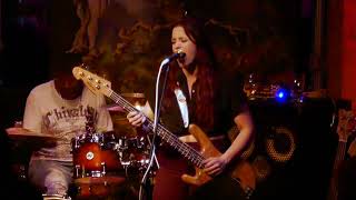 Danielle Nicole - &quot;Cry No More&quot; - The Famous Mockingbird, Marion, IA - 2/15/19