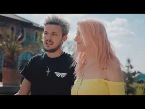 Alex Alvarez x Dia C iubita mea office videos ha ha parodie .