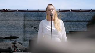 Claire - Pioneers (Kosmonaut Festival Warm Up, Chemnitz, 11.06.2017)