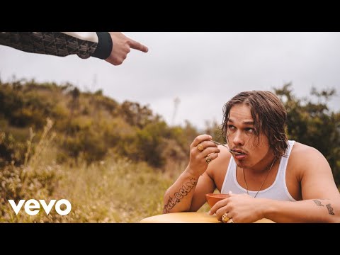 Oliver Malcolm - What Am I To Do? (Official Music Video)