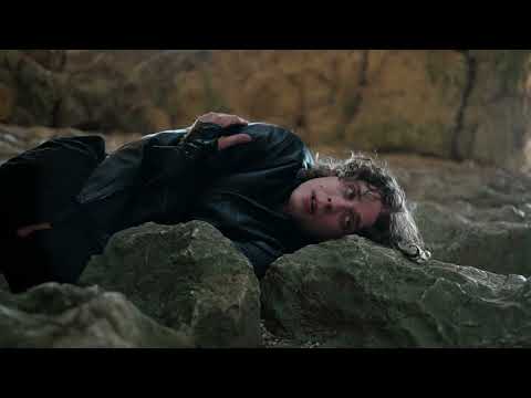 WXLFLESS feat. DOÓR - Hidegvérrel (Official Music Video)