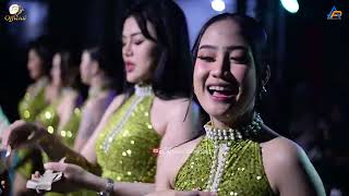 Download lagu ERNACABE - CINTA DIANTARA KITA - BLMUSIK LIVE IN GURADOG  mp3