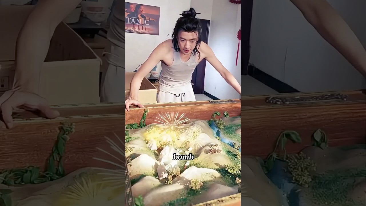 A land of tiny people in the sand table: a rescue across time and space.#shorts #drama