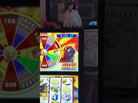 Slicks Saloon Video Review
