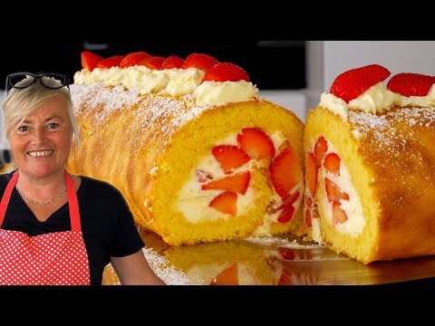 Leichte Biskuitrolle mit Erdbeer-Sahne-Füllung (super einfach!)