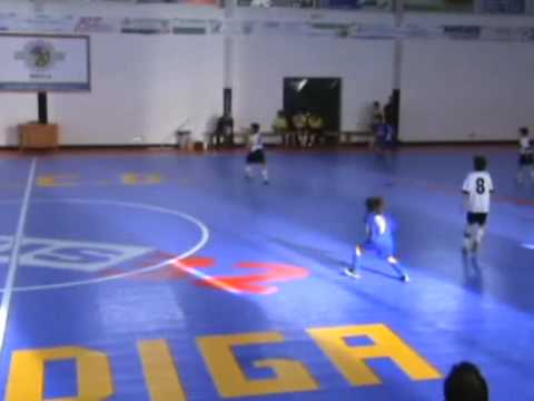 Mendiga - Peniche Amigos Clube (Infantis) 05.04.09 (1ªParte)