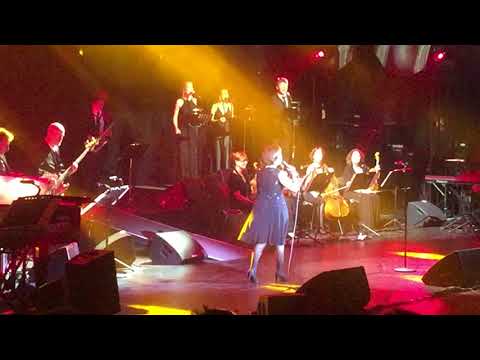 Mireille Mathieu - An einem Sonntag in Avignon (Berlin, 23.04.2018)