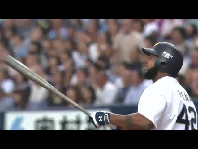 【首位攻防戦】8回裏 トドメはこの男!! バファローズ・ペーニャ、リーグトップタイの31号3ランホームラン!! 2014/9/17 Bs-H