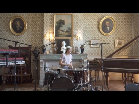 FABULOUS SHEEP - WASTING TIME ( Live Session )