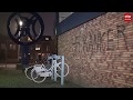 Politiebureau in Assen beklad met hakenkruis