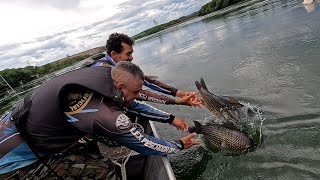 Tem que assistir várias vezes pra entender! Solta Rápido se não vai afundar o barco Rio grande 
