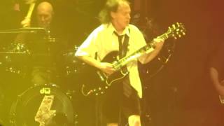 AC/DC - Given The Dog A Bone (2016 Dallas)