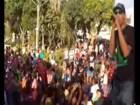 MC WILLIAM DA V.B - AO VIVO - VOU TIRAR UM LAZER