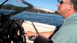preview picture of video 'cruising at Coeur d'Alene lake in Idaho - 9-27-09'