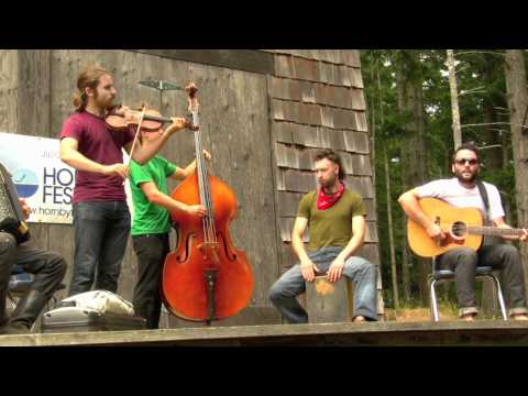 'TEQUILA MOCKINGBIRD ORCHESTRA @ the SUMMER STAGE ^^ END OF DAYS ^^ HORNBY FESTIVAL FREEVIEW