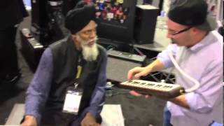 Sam Barsh with Dr. Lonnie Smith - melodica / organ jam at NAMM 2013