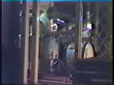 Buddy Rich Disneyland 1983 "Bugle Call Rag"