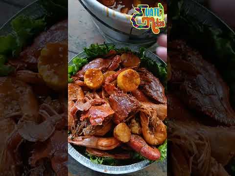 mariscada estilo Louisiana en El Estor. Izabal 🇬🇹🤤👌🏻 #shortvideo #comida