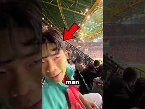 Mislukte stadion wave 😳🌊 (@aarondrizzy_ / TT)