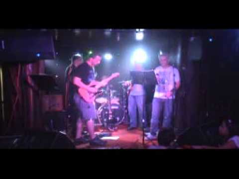 15 - Johnny Be Goode - Tax Free - Ao Vivo No Gillians´ Inn.