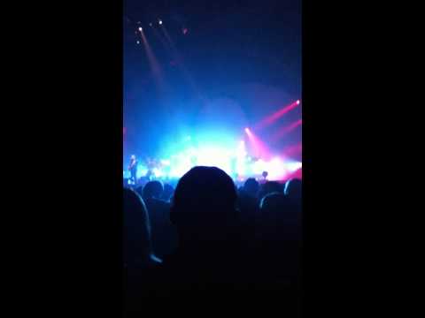 Brit Floyd - Echoes Part 1