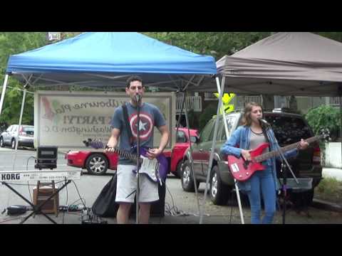 The Mustard Live @Kilbourne St Block Party