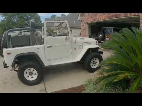 Thumbnail for 1983 Toyota FJ40 landcruiser (USA Spec) factory p/s and A/C by Toyota FJ40