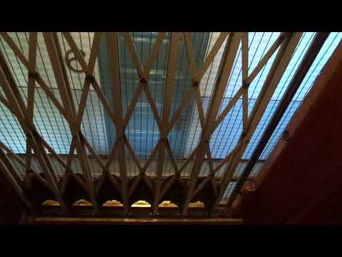 Beautiful Old 1929 Graham Brothers (upgr Antinkoski early 1990s) Tr. Elev @ Pengerkatu 23A, HKI, FIN