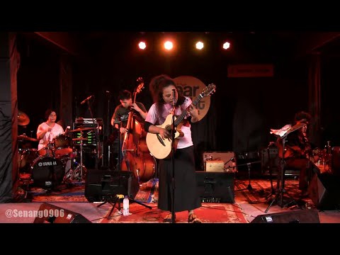 Payung Teduh - Menuju Senja @ Ear Night 2014 [HD]