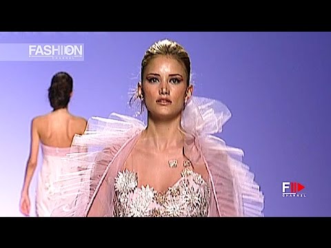 PIEDAD RODRIGUEZ Gaudì Novias Spring Summer 2010 - Fashion Channel