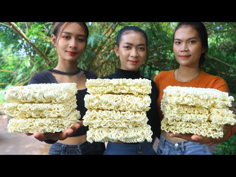 Yummy cooking stir fried chili Noodle with hot dog recipe - spicy chili noodle