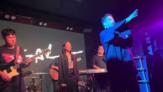 Download lagu Sal Priadi - Kita Usahakan Rumah Itu (Live at Krapela, Jakarta 30/6/2025) mp3