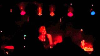 Charlotte Sometimes - Build the Moon (live at Arlene's Grocery)