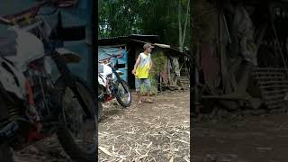 Download lagu Ritual sebelum ngarit, joget dulu 🤣💃🏼 mp3 Download lagu Ritual sebelum ngarit, joget dulu 🤣💃🏼 mp3